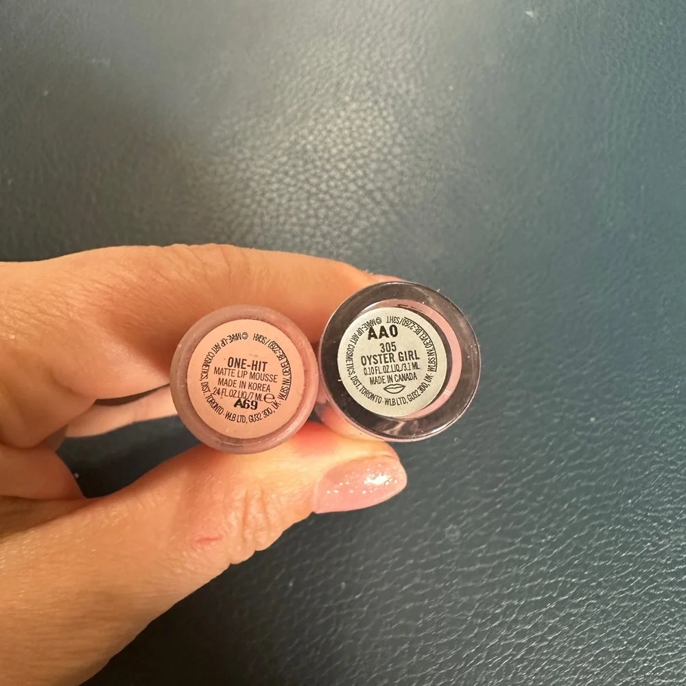 Mac lip bundle - Picture 2 of 2